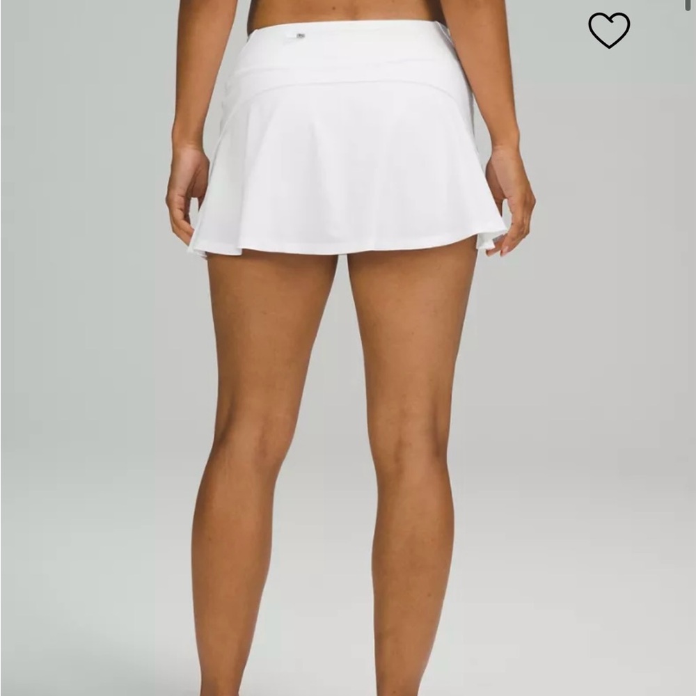 Lululemon Athletica White Pleated Skater Mini Skirt
